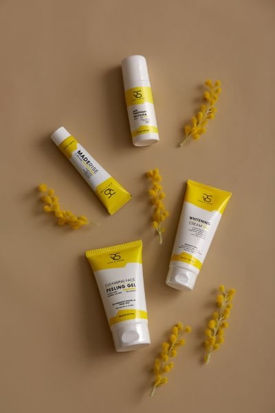 Rise & Shine Antiperspirant Whitening Roll On - 75 ML